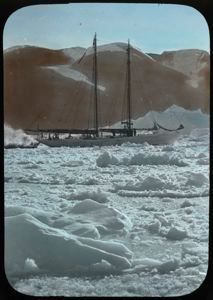 Image: The Bowdoin in Ice Pack